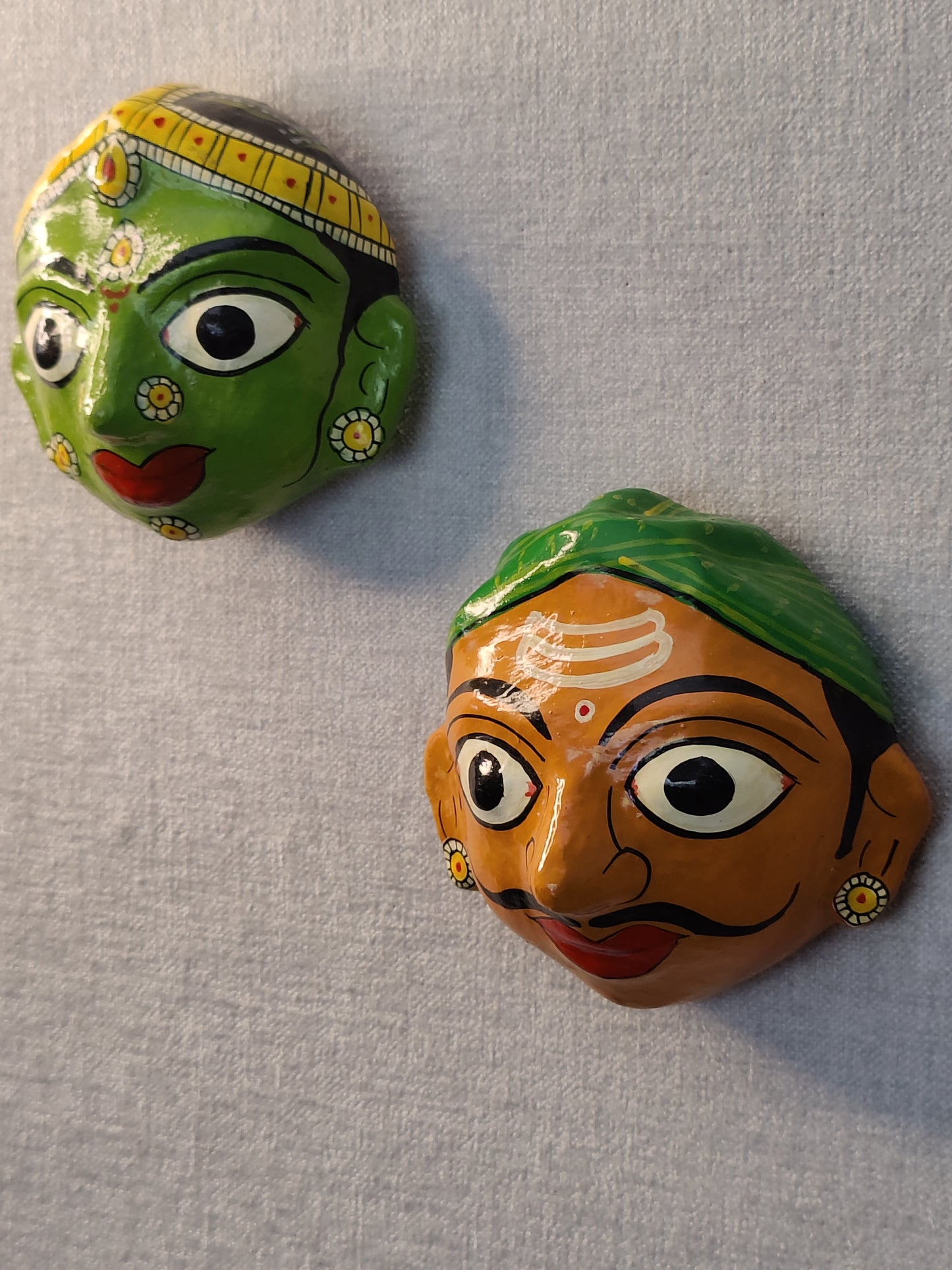FOLK COUPLE Cherial mask -3"