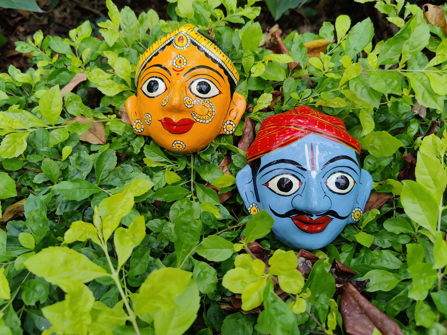 FOLK COUPLE Cherial mask size - 5"