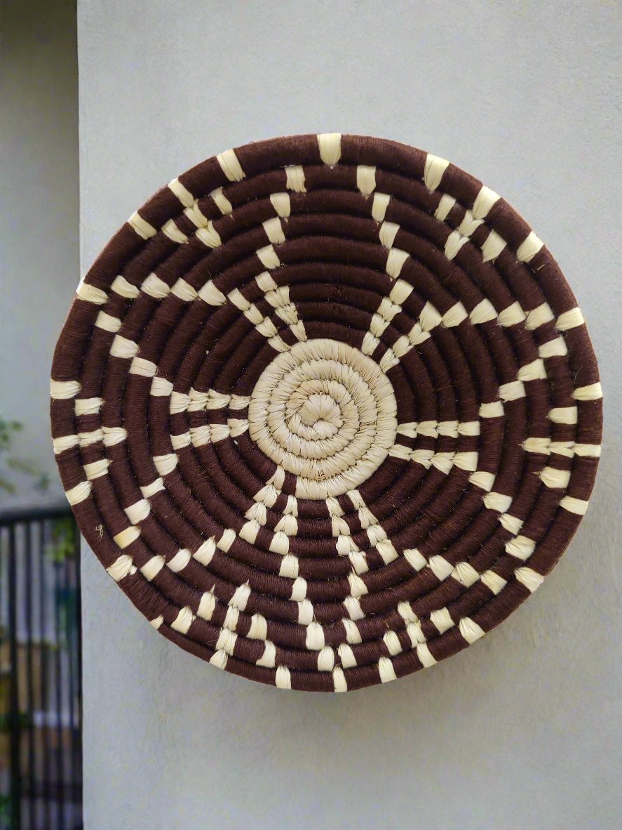 Sabai Plates WALNUT WEAVES A