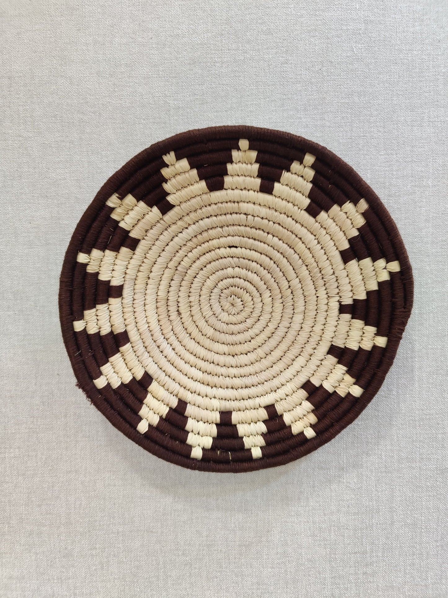 Sabai Plates WALNUT WEAVES A