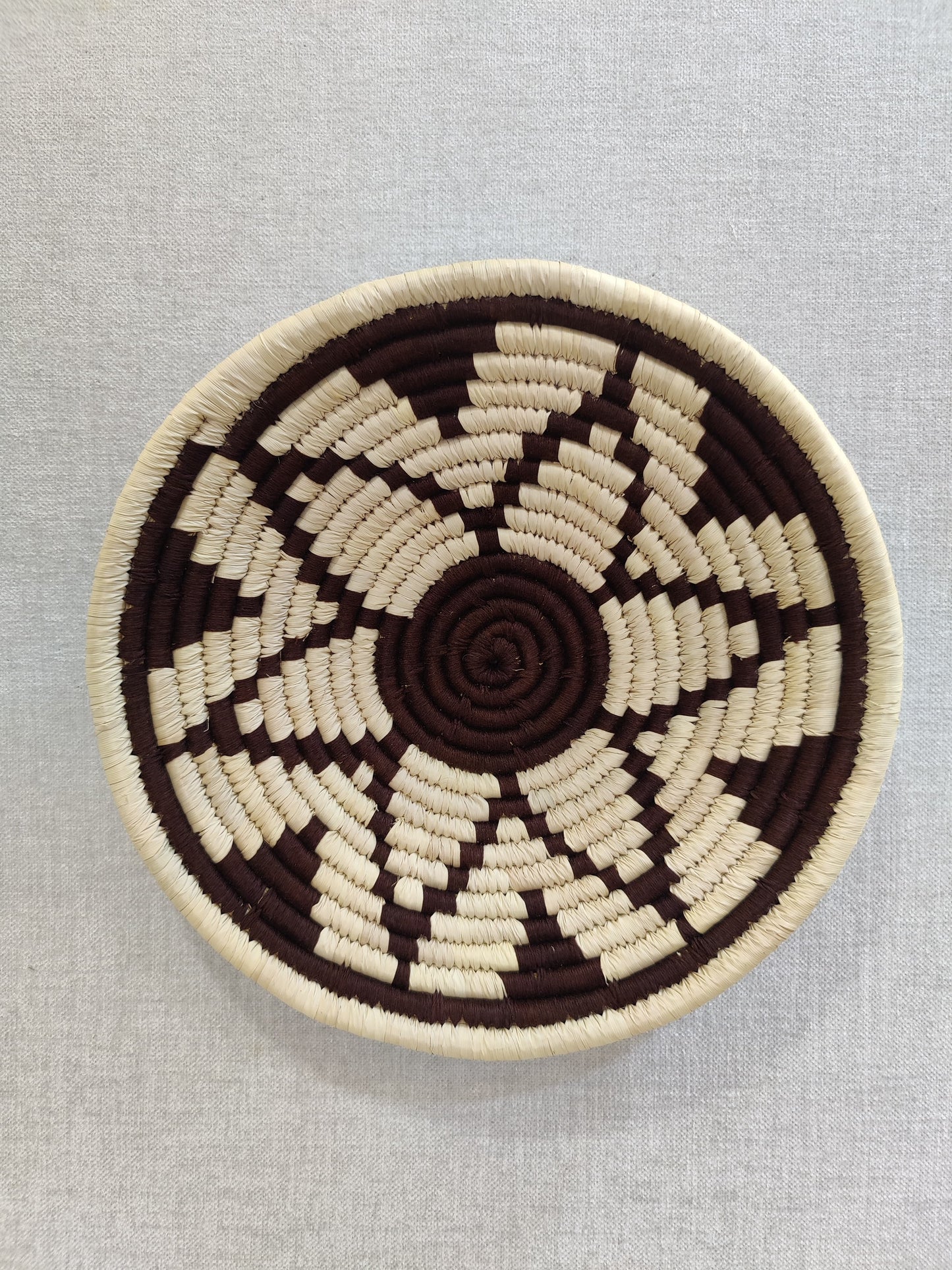 Sabai Plates WALNUT WEAVES B