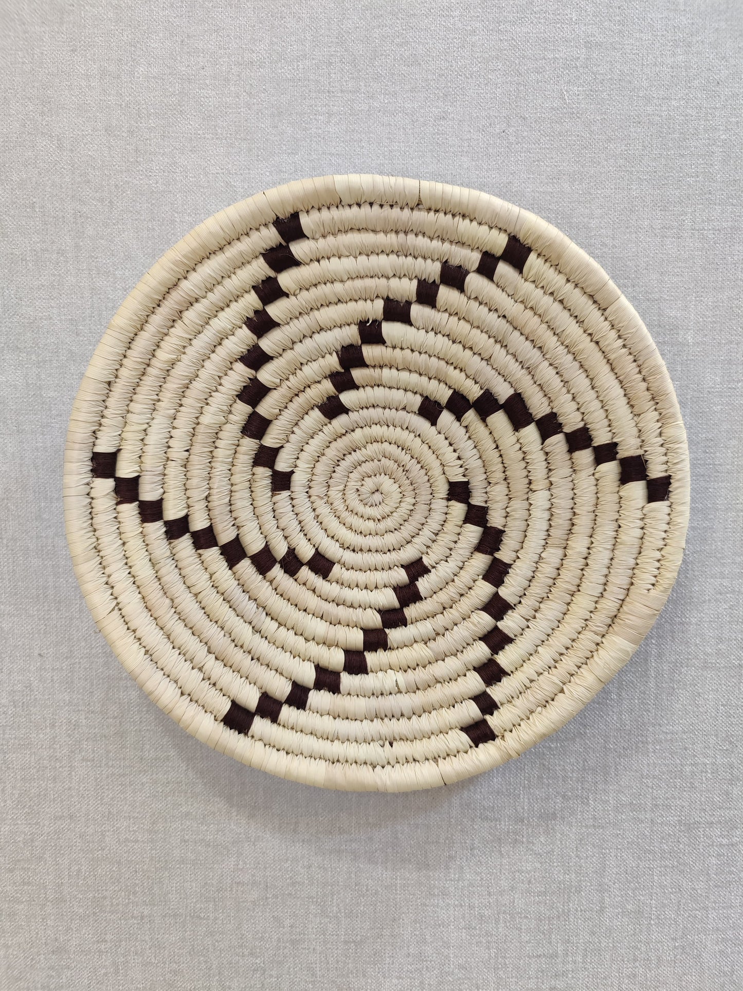 Sabai Plates WALNUT WEAVES B