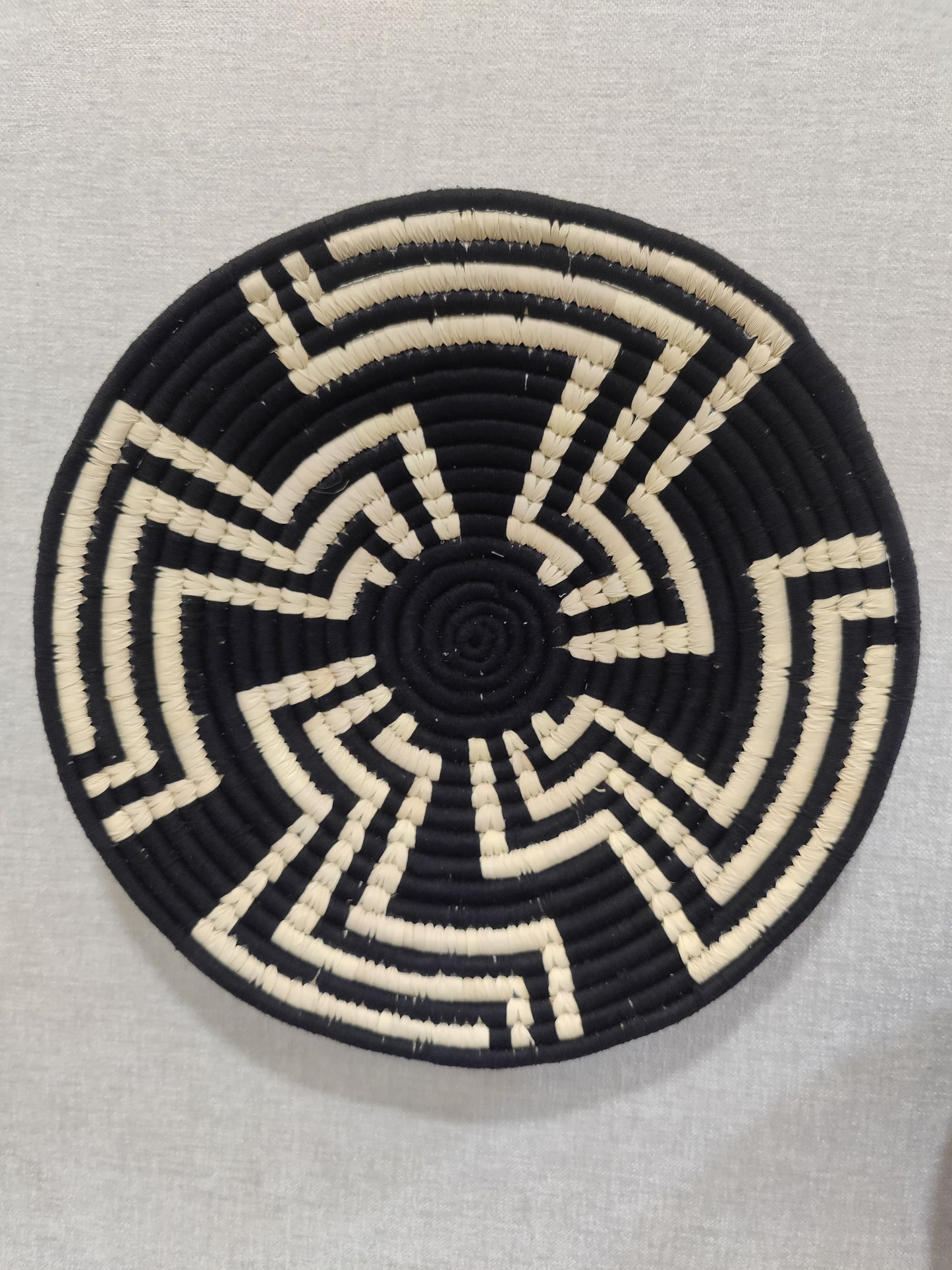 Sabai Plates COSMIC WEAVES 1