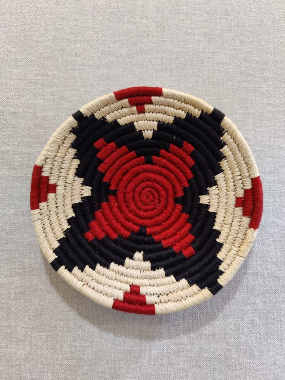 Sabai Plates SCARLET WEAVES