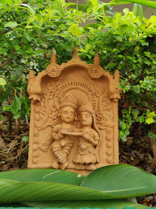 RADHA KRISHNA: Terracotta Art