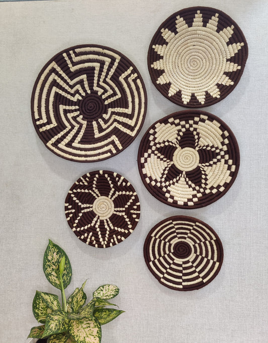 Sabai Plates WALNUT WEAVES A